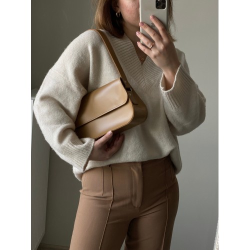 Bohemian top handle leather bag