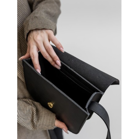 Women's black handbag