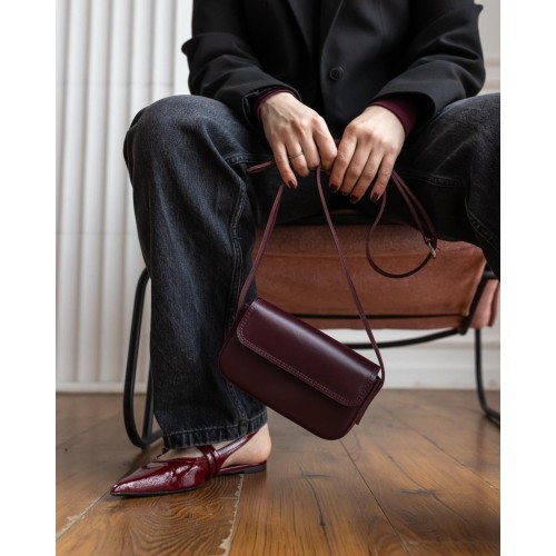 Women's Burgundy Leather Bag