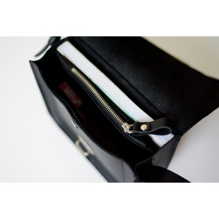 Black simple leather women's bag